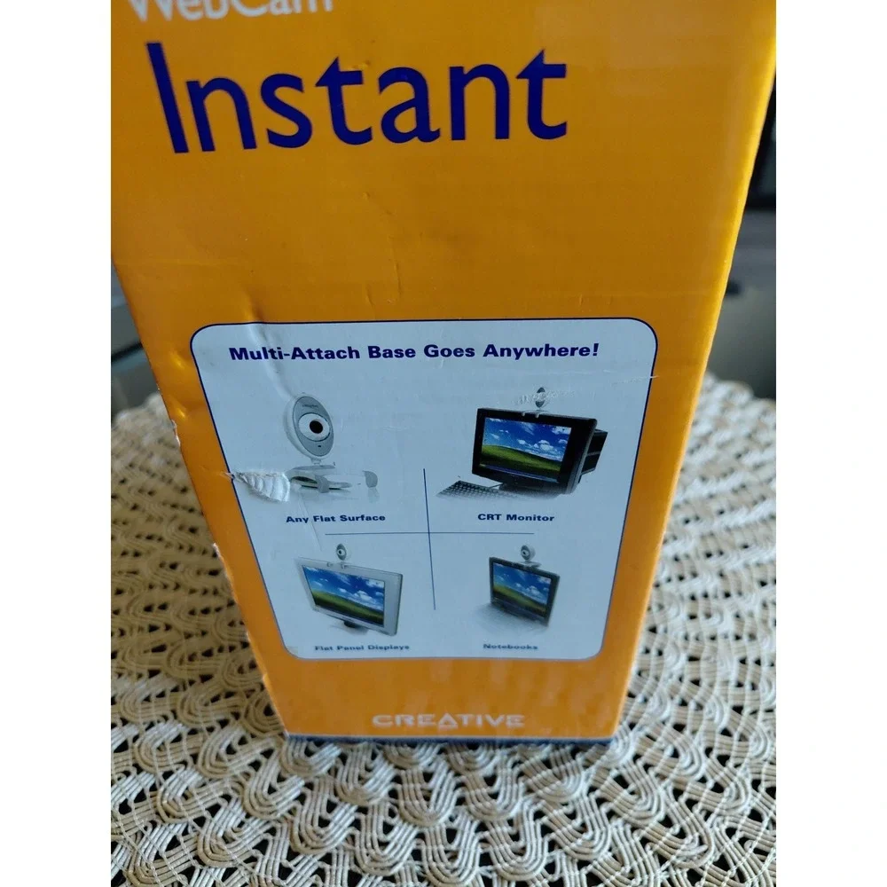 Creative Webcam Instant with Headset VF0040 VF0040WM‎ New In Box Video Voice